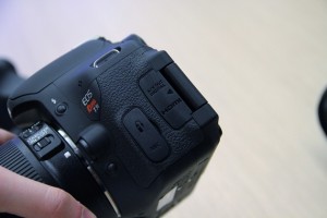 The easy to access ports on the Canon EOS Rebel T3i (600D in Australia) are easy to access and easy to find.